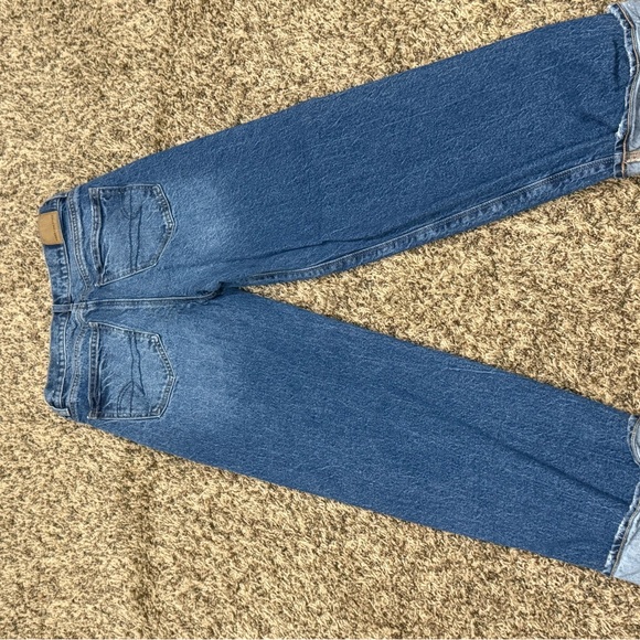 American Eagle Outfitters Women's Classic Blue Boyfriend Jeans - Picture 2 of 2